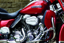 Load image into Gallery viewer, Kuryakyn Mid Frame Air Deflector Accent For H-D 58002-09