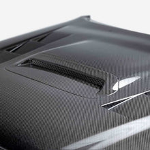 Load image into Gallery viewer, Seibon 12-15 Toyota Tacoma TS-Style Carbon Fiber Hood