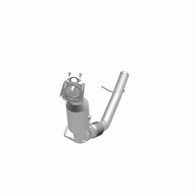 Load image into Gallery viewer, MagnaFlow 18-23 Jeep Wrangler OEM Grade Federal / EPA Compliant Direct-Fit Catalytic Converter