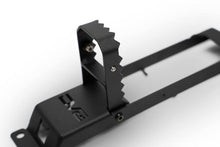 Load image into Gallery viewer, DV8 Offroad 07-23 Jeep Gladiator/Wrangler JT/JK/JL Hinge Mounted Step