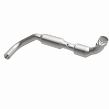Load image into Gallery viewer, Magnaflow 03-04 Lincoln Navigator 5.4L Direct Fit Converter