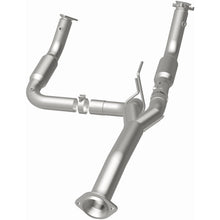 Load image into Gallery viewer, Magnaflow 2011 Chevrolet Silverado 2500 HD 6.0L Direct Fit Converter