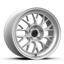 Load image into Gallery viewer, fifteen52 Holeshot RSR 19x8.5 5x112 42mm ET 57.1mm Center Bore Radiant Silver