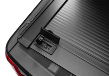 Load image into Gallery viewer, Retrax 17-25 Honda Ridgeline 5.4 ft Bed RetraxONE XR