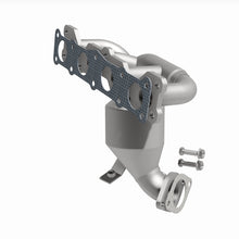 Load image into Gallery viewer, Magnaflow 2015 Kia Optima 2.4L Direct Fit Cat Converter