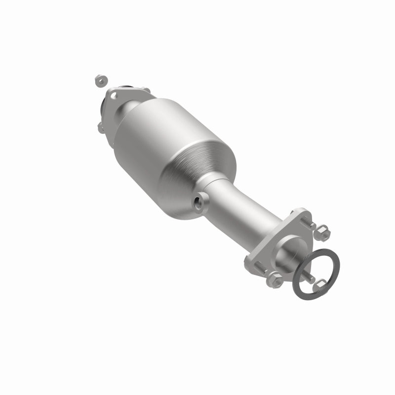 Magnaflow Conv Direct Fit 17-19 Honda CR-V Single Underbody 2.4L