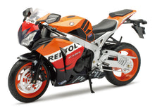 Load image into Gallery viewer, New Ray Toys Honda CBR1000RR Repsol Street Bike/ Scale - 1:6