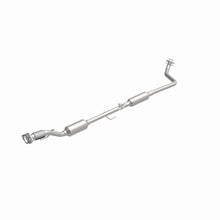 Load image into Gallery viewer, MagnaFlow Conv Direct Fit OEM 18-21 Nissan Kicks 1.6L Single Underbody