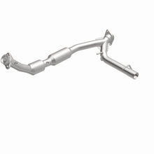 Load image into Gallery viewer, Magnaflow 03-04 Lincoln Navigator 5.4L Direct Fit Converter