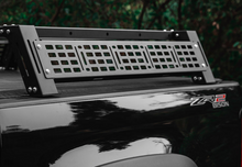 Load image into Gallery viewer, Cali Raised 14-24 Chevy Colorado Overland Bed Rack - Low