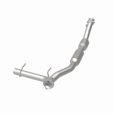 Load image into Gallery viewer, Magnaflow 03-04 Lincoln Navigator 5.4L Direct Fit Converter