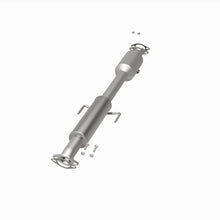 Load image into Gallery viewer, Magnaflow 2015 Kia Optima 2.4L Direct Fit Cat Converter (California Grade)