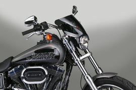 National Cycle Fits 44-51 mm. O.D. Mohawk Chrome Hardware/Straight Bracket/Windshield-Dark Tint