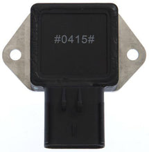 Load image into Gallery viewer, Gates 12-17 Land Rover Range Rover Evoque 4-Cyl. 2.0L Engine Cooling Fan Module