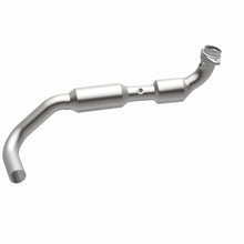 Load image into Gallery viewer, Magnaflow 03-04 Lincoln Navigator 5.4L Direct Fit Converter