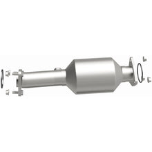 Load image into Gallery viewer, Magnaflow Conv Direct Fit 17-19 Honda CR-V Single Underbody 2.4L