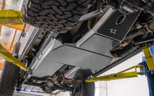 Load image into Gallery viewer, Rugged Ridge 18-23 Jeep Wrangler JLU 4dr Alum. Skid Plate for Gas Tank/Exhaust - Tex. Blk