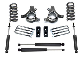 MaxTrac 99-06 GM C1500 2WD V8 5in/3in Spindle Lift Kit