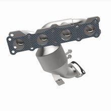 Load image into Gallery viewer, Magnaflow 2015 Kia Optima 2.4L Direct Fit Cat Converter