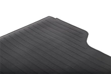 Load image into Gallery viewer, Dee Zee 99-06 GM Silverado/Sierra/07 Classic 6.5ft. Heavyweight Bed Mat