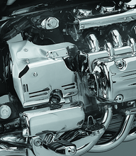 Load image into Gallery viewer, Kuryakyn Transmission Side Cover Set 97-04 Honda Valkyrie Chrome