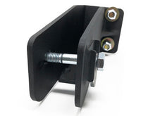 Load image into Gallery viewer, Tuff Country 1997 F-250 4wd (w/4in Front Lift Kit &amp; 5 Bolt Mounting) Axle Pivot Drop Brackets Pr. - GTR Auto