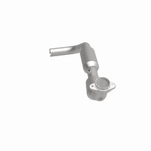Load image into Gallery viewer, Magnaflow 03-04 Lincoln Navigator 5.4L Direct Fit Converter