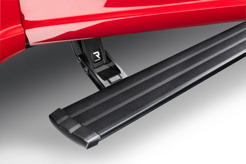 AMP Research 20-22 Ford F-250/F-250 / 2022 Ford F-450 PowerStep Vision