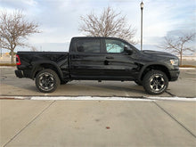 Load image into Gallery viewer, Tuff Country 19-23 Ram 1500 Rebel 4wd 2.5in Lvl Kt Frt w/Ball Joint Up Cntrl Arms (No Shocks) - GTR Auto