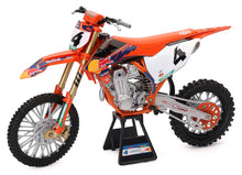 Load image into Gallery viewer, New Ray Toys KTM 450SX-F Red Bull (Chase Sexton #4)/Scale - 1:6