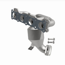 Load image into Gallery viewer, Magnaflow 2015 Kia Optima 2.4L Direct Fit Cat Converter