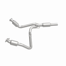 Load image into Gallery viewer, Magnaflow 01-02 Dodge Ram 2500 5.9L Direct Fit Converter