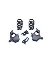 Load image into Gallery viewer, MaxTrac 00-06 GM C/K1500 SUV 2WD/4WD 2in/3in Lowering Spindle Kit