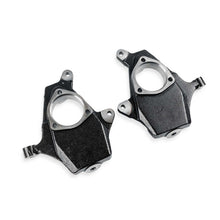Load image into Gallery viewer, QA1 99-06 Chevrolet Silverado 1500 2WD Lowering Spindle Pair - 2in Drop