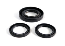 Load image into Gallery viewer, EPI 12-19 Honda 500 Foreman/20+ 520 Foreman Rear Differential Seal Kit