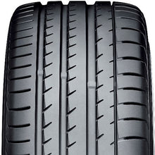 Load image into Gallery viewer, Yokohama ADVAN SPORT V105 235/45R17 97Y XL