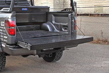Load image into Gallery viewer, Dee Zee 99-07 Ford SuperDuty Tailgate Protector Full Black-Tread
