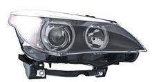 Load image into Gallery viewer, Hella 2004-2005 BMW 525i Bi-Xenon Headlight Assembly