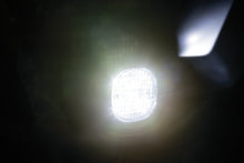 Load image into Gallery viewer, Kuryakyn Lodestar 750L Flood Beam