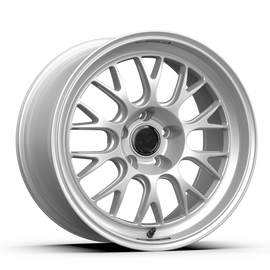 fifteen52 Holeshot RSR 19x9.5 5x112 40mm ET 66.56mm Center Bore Radiant Silver
