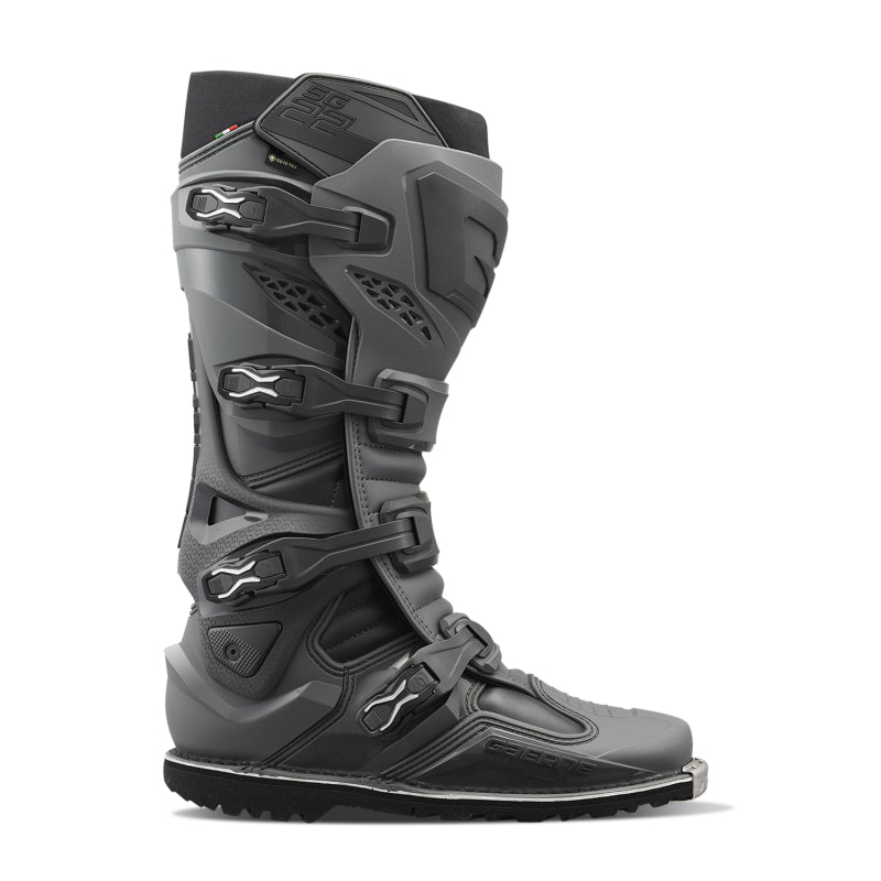 Gaerne SG22 Gore-Tex Enduro Boot Battleship Size - 10.5