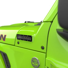 Load image into Gallery viewer, EGR 18-24 Jeep Wrangler VSL LED Light VSL JL/JT Gecko Green