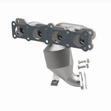 Load image into Gallery viewer, Magnaflow 2015 Kia Optima 2.4L Direct Fit Cat Converter