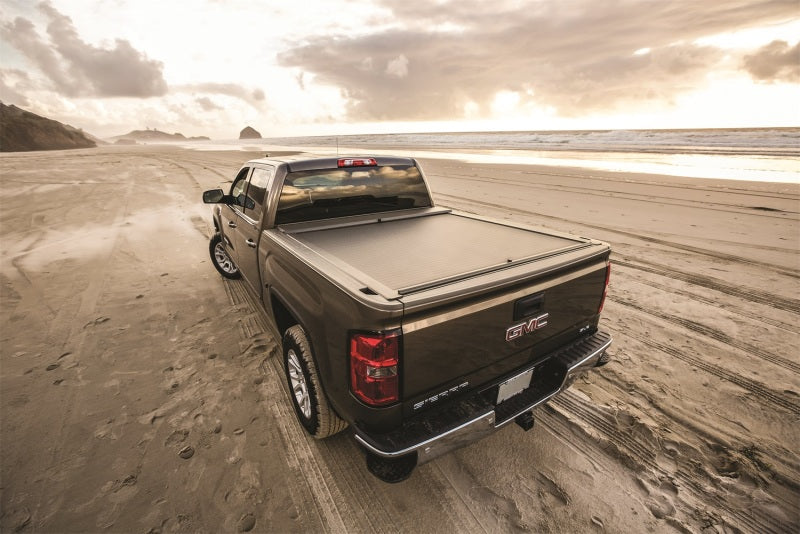 Roll-N-Lock 15-19 Chevrolet Colorado/GMC Canyon 61.7in A-Series Retractable Tonneau Cover