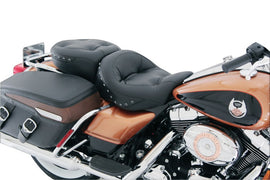 Mustang 08-21 Harley Electra Glide,Rd Glide,Rd King,Street Glide 1PC Seat w/Blk Pearl Studs - Black