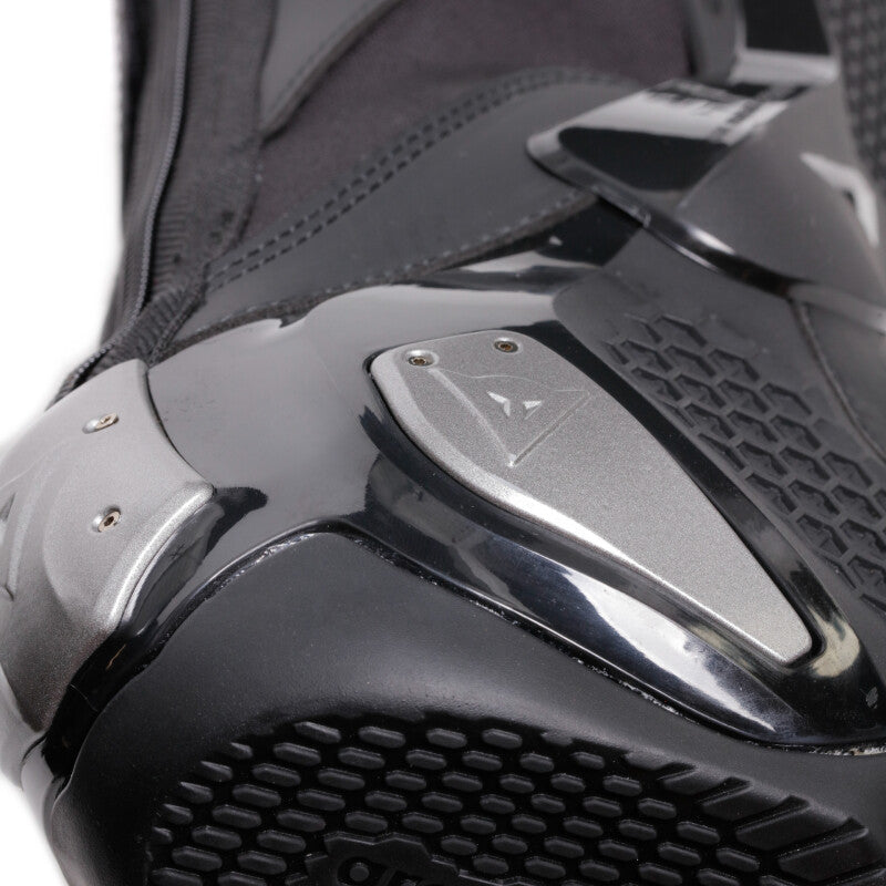 Dainese Torque 4 Air Boots Black/Red-Lava Size - 39