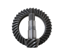 Load image into Gallery viewer, Revolution Gear &amp; Axle 07-18 Jeep Wrangler JK Rubicon Dana 44 Front 5.38 Ratio Ring &amp; Pinion Set