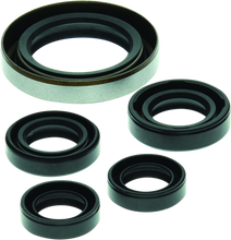 Load image into Gallery viewer, QuadBoss 06-07 Polaris Outlaw 500 Oil Seal Set