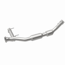 Load image into Gallery viewer, Magnaflow 03-04 Lincoln Navigator 5.4L Direct Fit Converter
