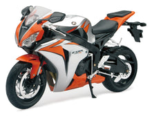 Load image into Gallery viewer, New Ray Toys Honda CBR1000RR Street Bike/ Scale - 1:6